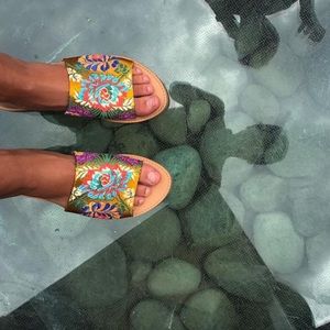 Steve Madden sandals